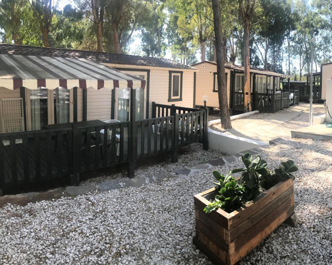 קניגיונה Villaggio Camping Golfo Di Arzachena מראה חיצוני תמונה